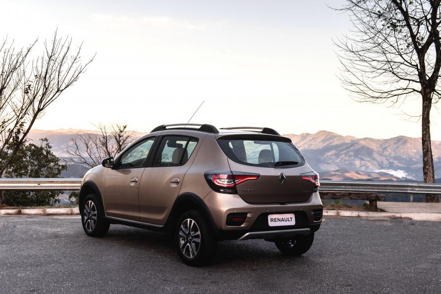  Renault Sandero Stepway 2019 года  (LA) (фото 6 из 40)